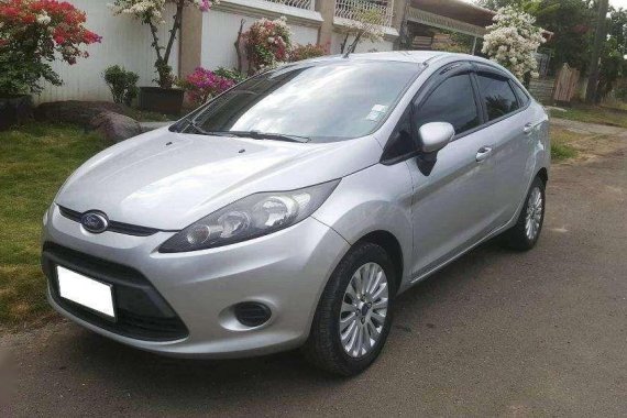 Ford Fiesta 2013 Well Maintained Silver For Sale 