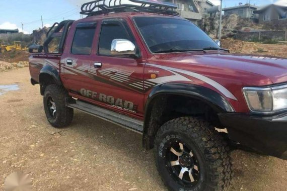 For sale Toyota Hilux 1996 model