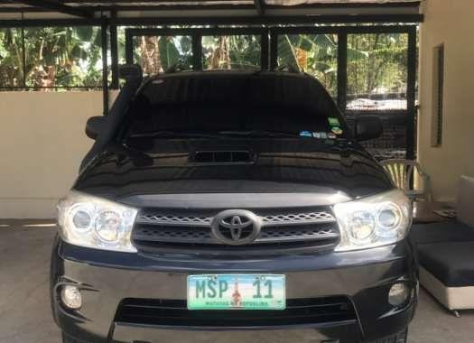 2010 Toyota Fortuner V dsl FOR SALE