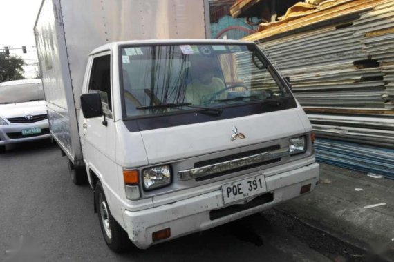 For sale Mitsubishi L300 alum van 2011 model