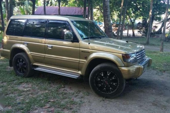 FOR SALE MITSUBISHI Pajero manual 4x4