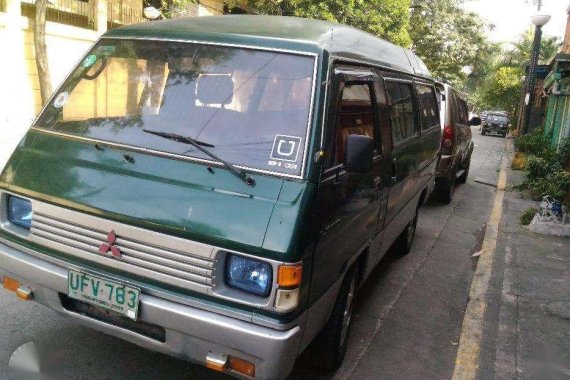 FOR SALE MITSUBISHI L300 versa van 1996model 