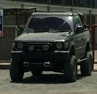 FOR SALE MITSUBISHI Pajero J-top 1992 Model