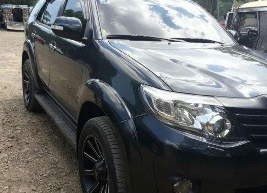 FOR SALE TOYOTA Fortuner diesel manual 2012