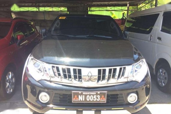 2015 Mitsubishi Strada gls v FOR SALE