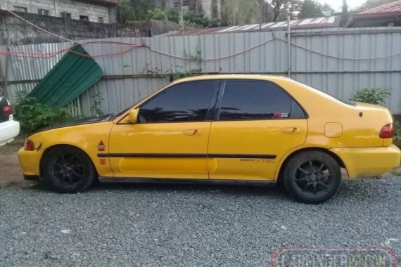 Honda CIVIC ESi legit SR4. D15B VTEC SOHC str8 Po8 20cam 95