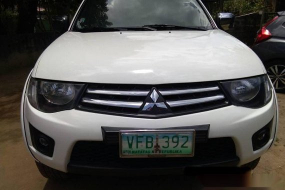 Mitsubishi Strada GLX 2.5 2011 fully loaded 