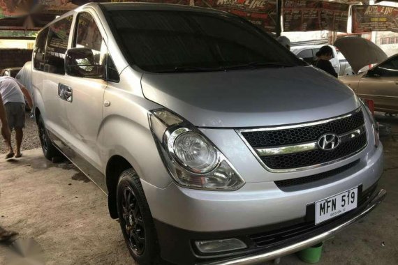 Hyundai Grand Starex Vgt Cvx AT FOR SALE