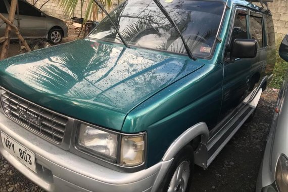 Isuzu Hi lander 2001 Manual diesel for sale 