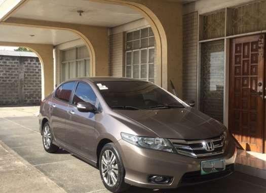 2013 Honda City 1.5e matic LE (top of the line) not jazz civic vios
