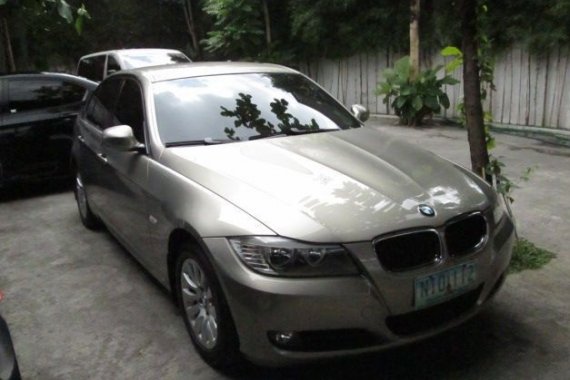 2011 BMW 318 i for sale 