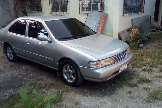 nissan sentra B14 1996 model silver for sale 