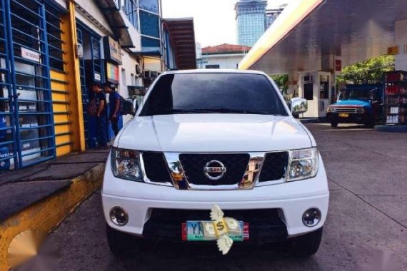 Nissan Navara 2011 Top of the Line LE AT For Sale 