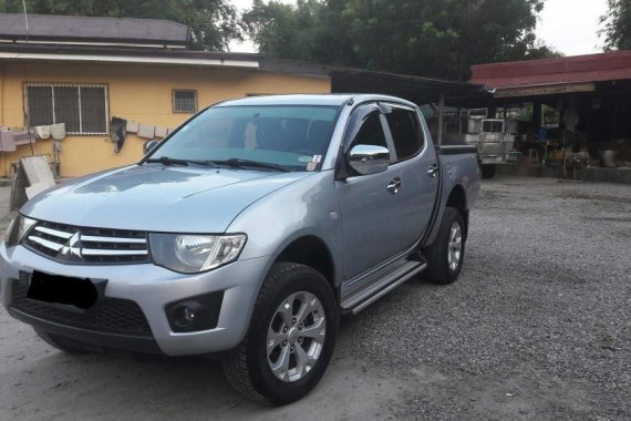 Mitsubishi Strada 2010 for sale 