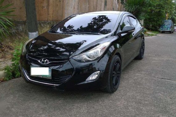 2011 Hyundai Elantra Gls matic FOR SALE 