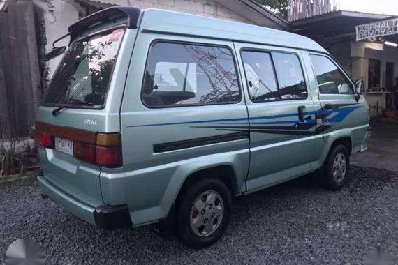 Toyota Liteace 1997 Green Van For Sale 