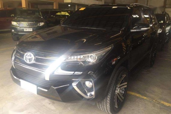 2017 Toyota Fortuner V for sale 