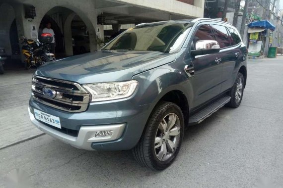 Ford Everest titanium 2017 top of the line