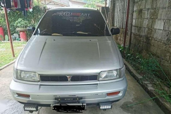 Mitsubishi Space Wagon 1993 Gasoline For Sale 