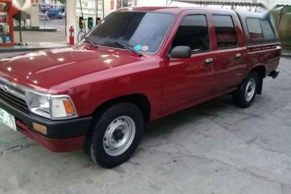 1995 Toyota Hilux 4x2 diesel manual for sale 