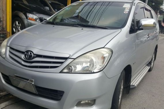 2011 Toyota Innova E for sale