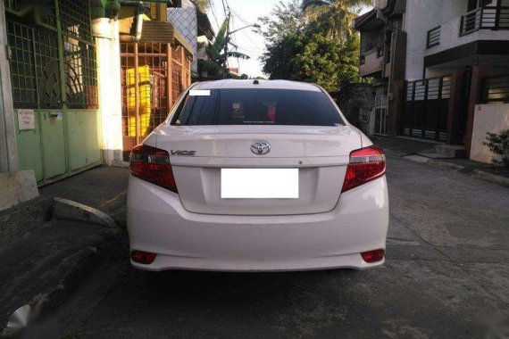 Grab Toyota Vios 2016 White MT No assume balance