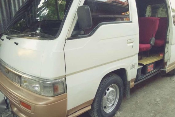 Nissan Urvan 2005 White Van Well Kept For Sale 