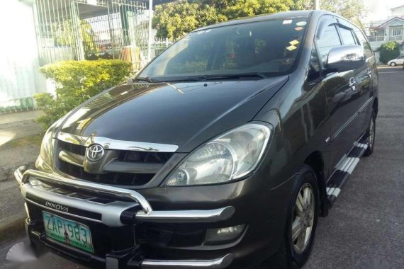 Toyota Innova G gas MT 2005 for sale 