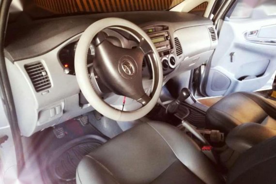 2008 Toyota Innova J diesel manual for sale