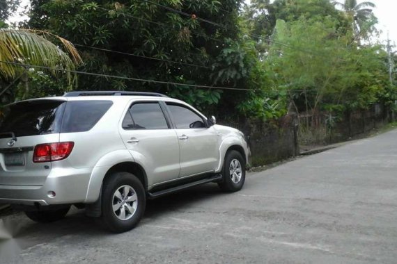 2007 Toyota Fortuner automatic 2.5G diesel FOR SALE 