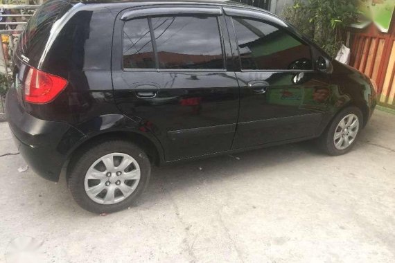 2nd hand Hyundai Getz 1.1 is in Good condition color black negotiable