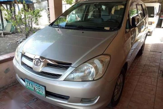 Toyota Innova g (top of the line) 07 ​ For sale 