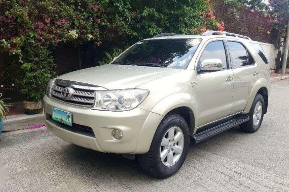 2011 Toyota Fortuner G D4d Automatic - 11