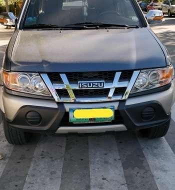 2010 XUV ISUZU Crosswind Diesel FOR SALE 