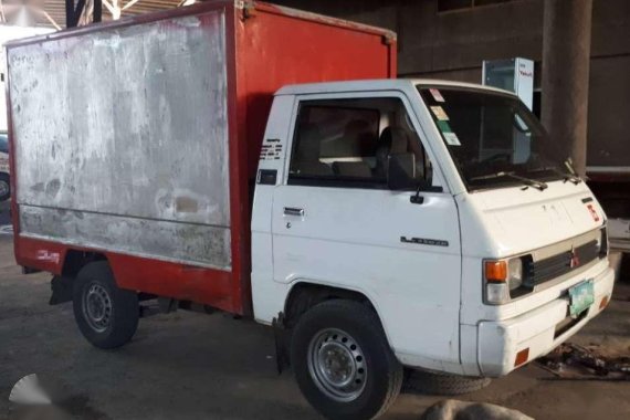 Mitsubishi L300 Van 2006 White For Sale 