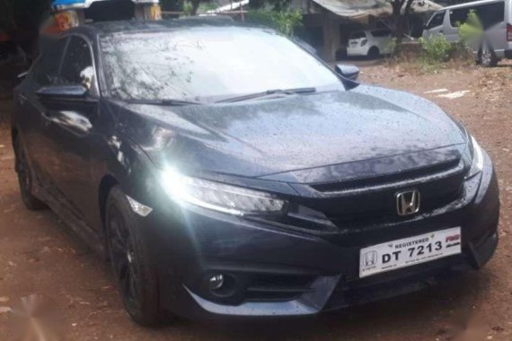 2016 Honda Civic RS Turbo Modulo Sport vs 2017_2018