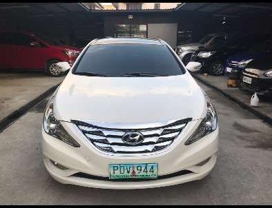 2011 Hyundai Sonata premium 2.4 automatic