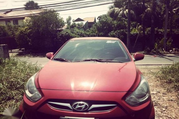 FOR SALE TOYOTA Accent 2012 gold