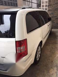 Chrysler Town and Country 2010 for sale