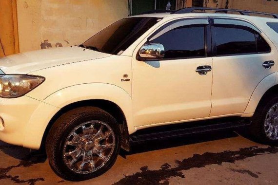 2010 Toyota Fortuner Automatic Diesel FOR SALE