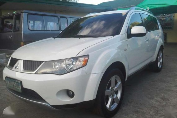 Mitsubishi Outlander Gls 4x4 2008 model FOR SALE