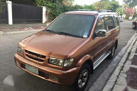2004 Isuzu Crosswind for sale