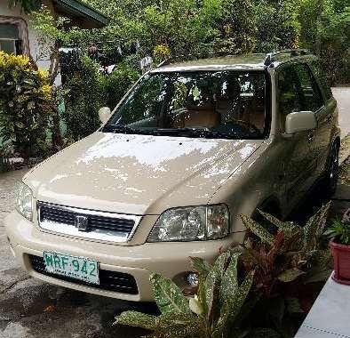 Well-kept Honda CrV 2001 for sale
