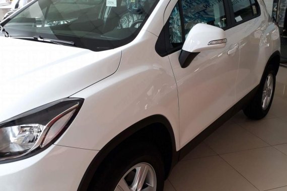 Brand New 2018 Chevrolet Trax vs Ford Ecosport