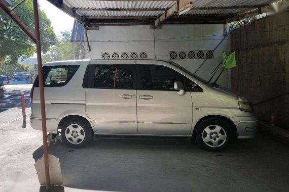 Good as new Nissan Serena for sale