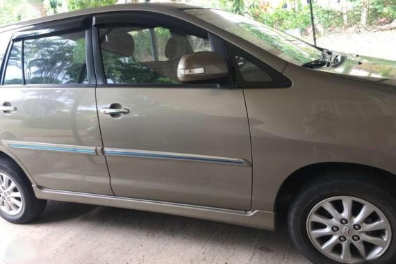 Well-kept Toyota Innova 2012 for sale