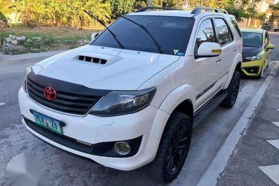 2012 Toyota Fortuner 3.0 V 4X4 A.T Diesel CASH and FINANCING OKAY