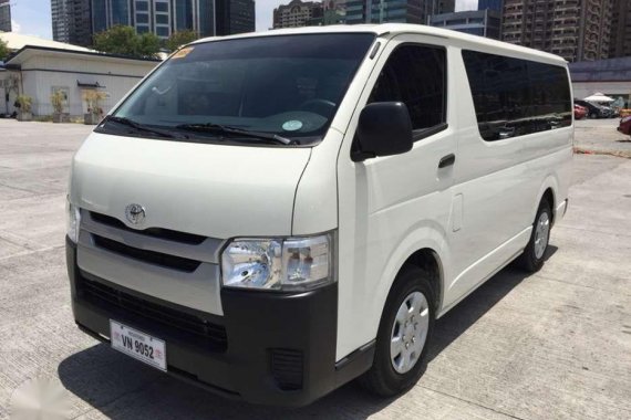 2017 Toyota Hiace Commuter 3.0 Manual Transmission