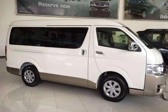 TOYOTA HIACE GL GRANDIA DIESEL M/T 2018 EURO 4