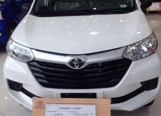 TOYOTA AVANZA 1.3 J M/T 2018 5-SEATER Dual VVTI